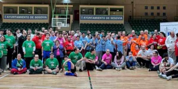 ASPD: Más de 100 'Imparables' participan en el II Encuentro de Deporte Adaptado en el Pedro Delgado