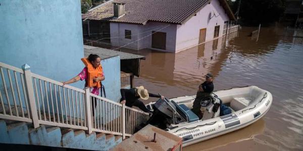 Lula actúa para ayudar ante las inundaciones en Brasil