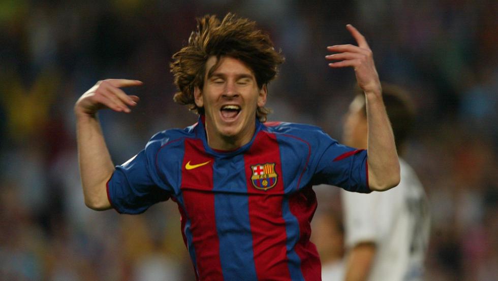 Messi celebra su primer gol con el Barça / Mundo Deportivo 
