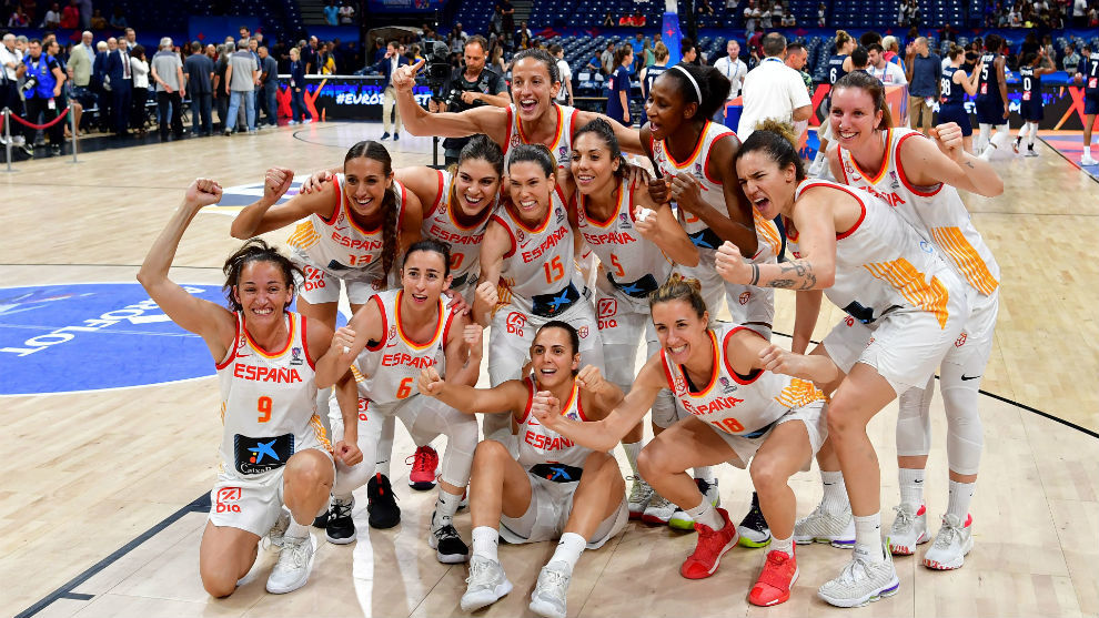 La Selección de Baloncesto femenino conquistó el Europeo de Serbia / MARCA