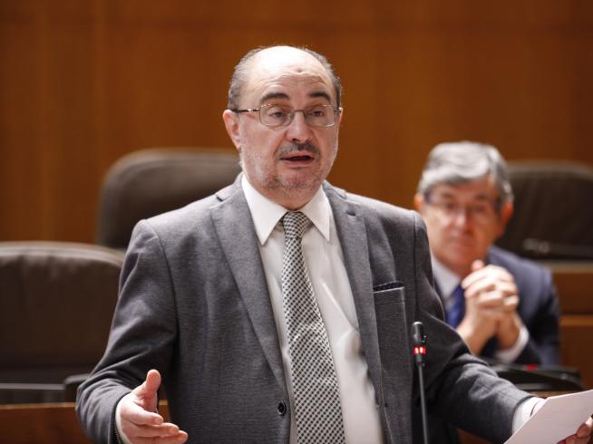 El Presidente de Aragón, Javier Lambán en las Cortes / Heraldo
