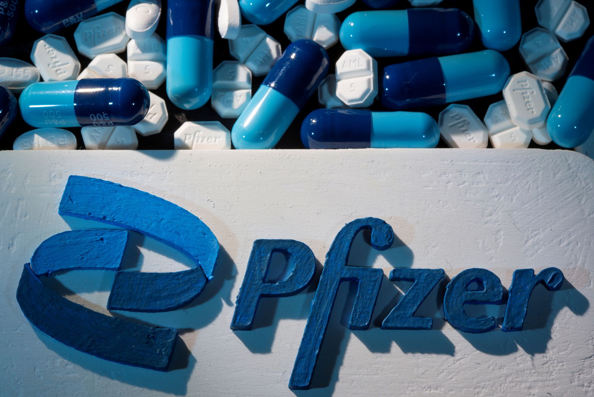 Pfizer anunció uno de los primeros tramientos contra el Covid, Paloxvid / El País