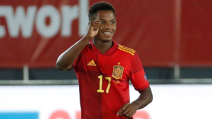 Ansu Fati celebra su primer gol con España / Diario AS
