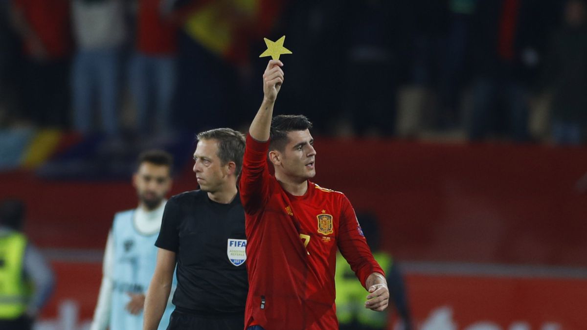 El futbolista de la selección española, Álvaro Morata, celebró así su gol gracias a una petición de la Fundación Pequeño Deseo / AS.com