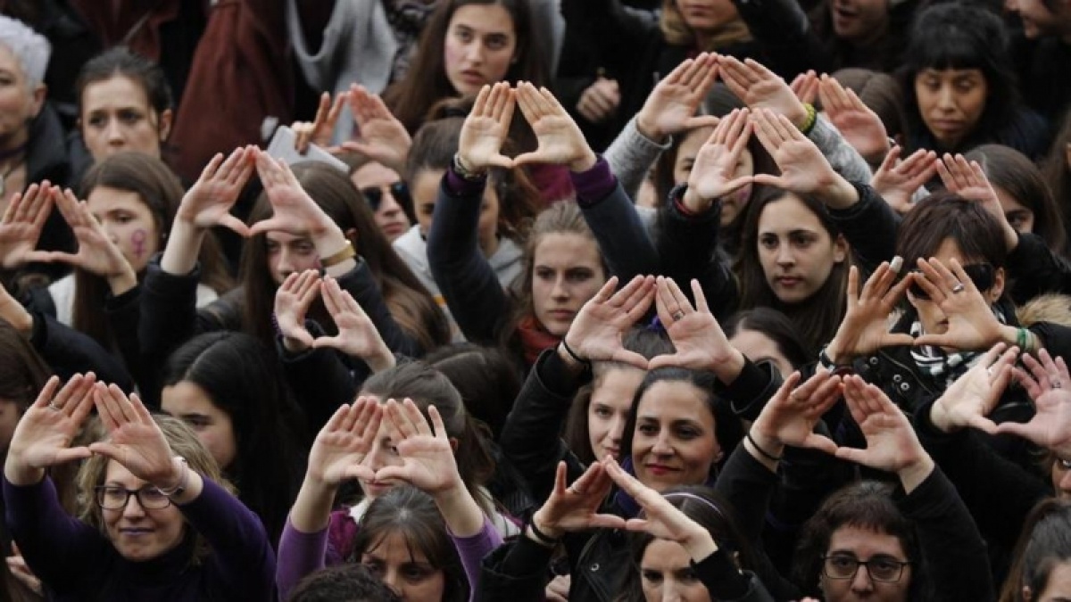 Las TERF y la FELGTB tienen puntos de vista enfrentados frente a la Ley Trans / Público