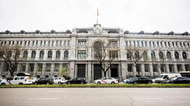 El Banco de España retrasa la recuperación hasta el segundo semestre del año / Expansión