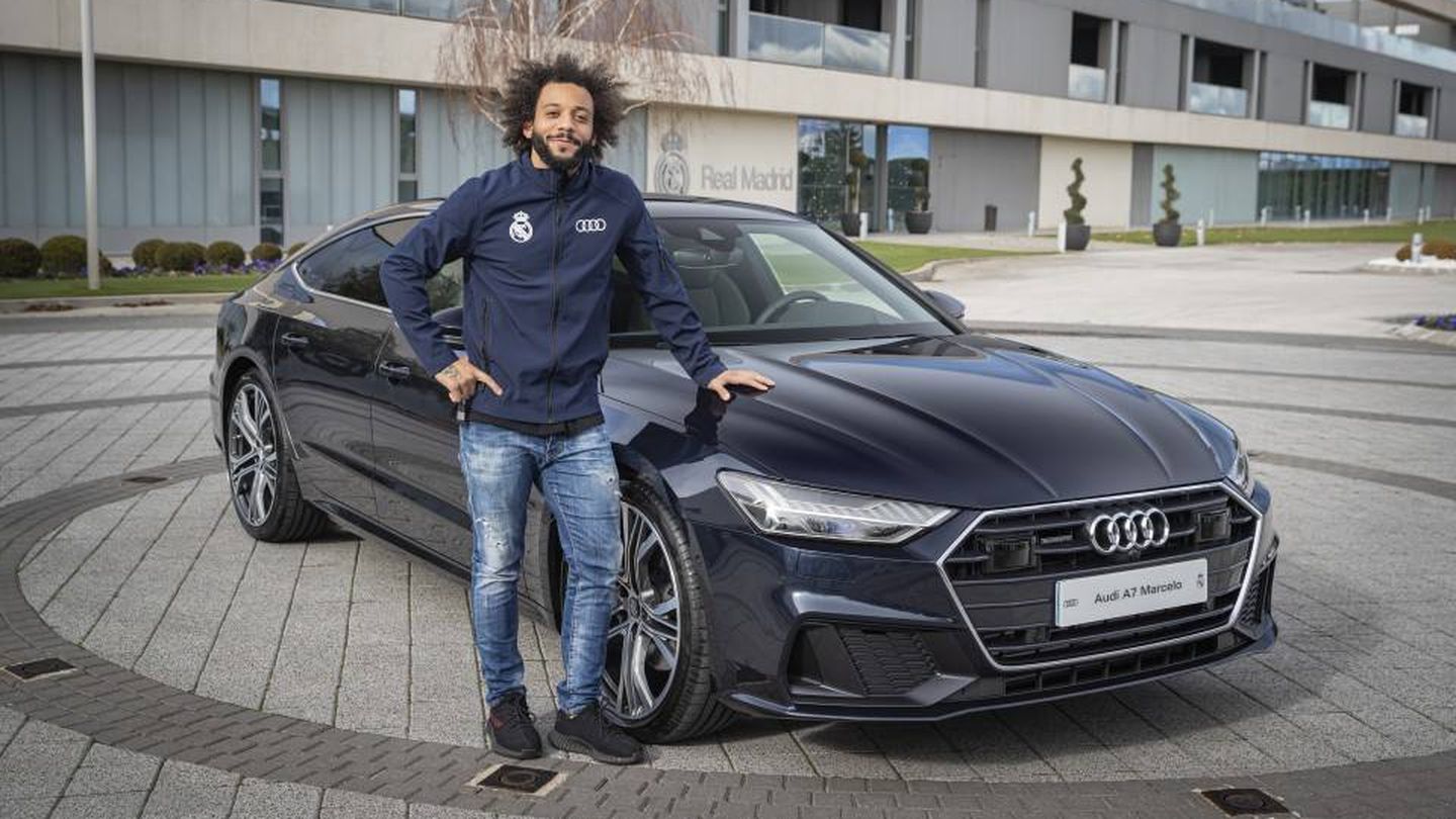 Una de las acciones que hacen al Real Madrid uno de los clubes más sostenibles es el uso de coches eléctricos / El Confidencial
