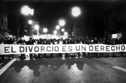 La Ley del Divorcio cumple 40 años / El País