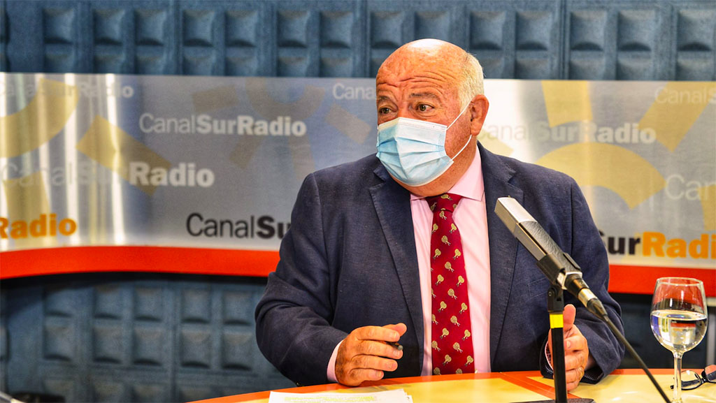 El consejero de Salud de la Junta de Andalucía, Jesús Aguirre, descarta que la retirada de mascarillas haga que mejore la incidencia / Canal Sur