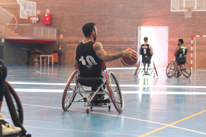 Mideba Extremadura es uno de los perseguidores del Bidaideak Bilbao / Badajoz Deportes
