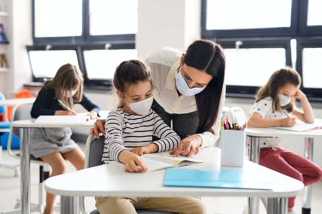 La educación debe mejorar con la llegada de la pandemia de Covid / The Conversation 