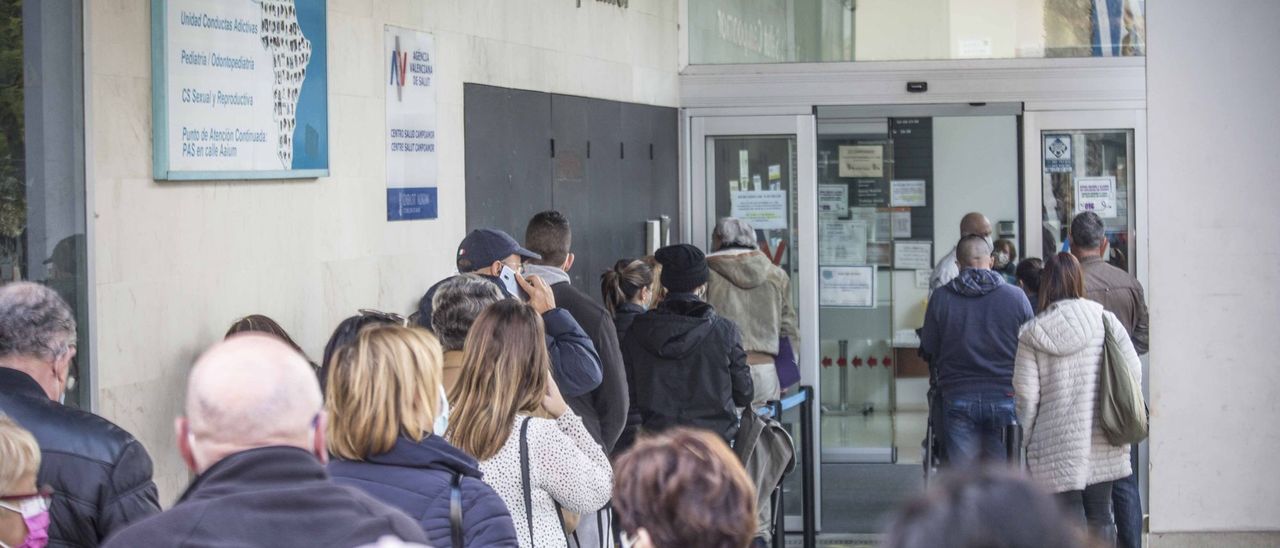 La normalidad prepandémica debe esperar en nuestro país / Levante - EMV