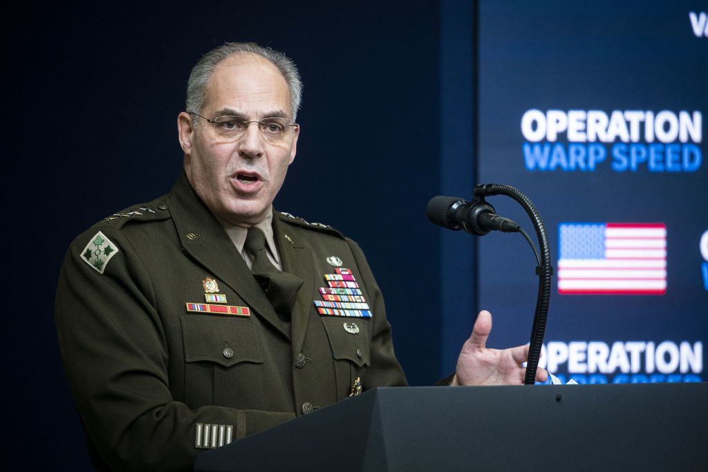 Gus Perna, general del Ejército de Estados Unidos es el encargado de la Operación Warp Speed / Time Magazine