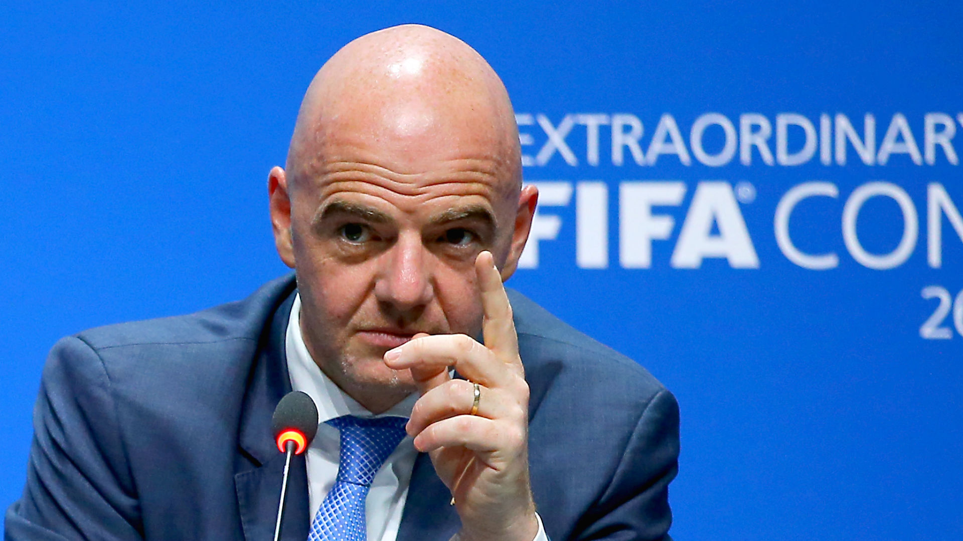 Gianni Infantino pidió disculpas por despreciar el fútbol femenino / Republica