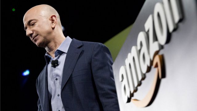 Jeff Bezos o Elon Musk han sido algunos de los multimillonarios que han incrementado su patrimonio durante la pandemia / BBC