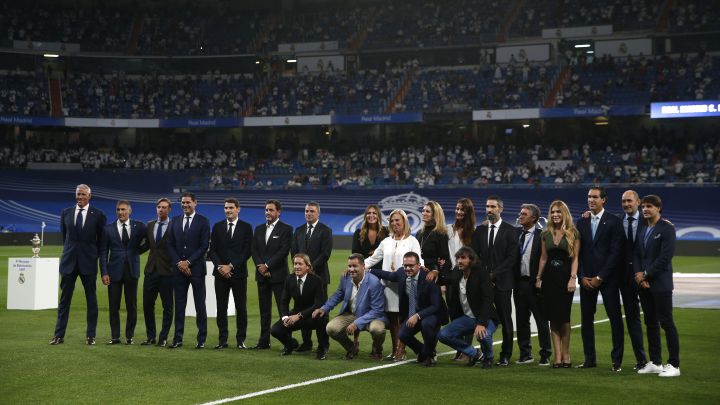 El Estadio Santiago Bernabéu rindió homenaje a Lorenzo Sanz / AS.com