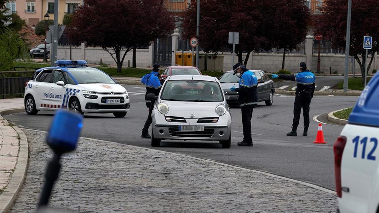 Los controles policiales en los que los agentes ponían las multas /Telemadrid