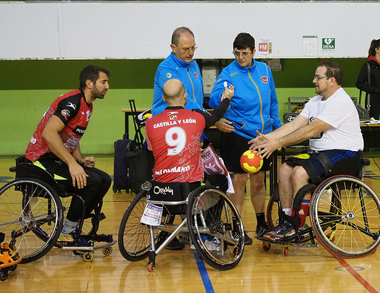 Partido de Baonmano Adaptado / Balonmano Veteranos