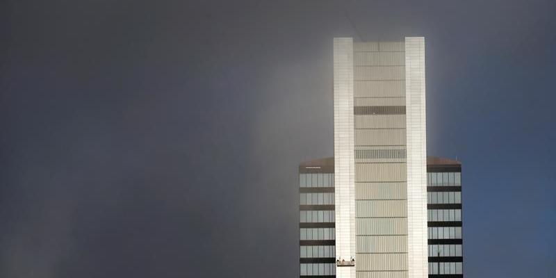 14318423w