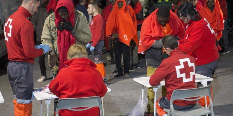 60 inmigrantes han sido rescatados en las costas de Motril en la tarde del sábado. Llegan a Motril los 52 migrantes rescatados cerca de la isla de Alborán