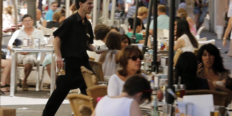 Desde Manpower prevén que en el último trimestre del año se pare la creación de empleo por la incertidumbre económica. Previsiones empleo Manpower