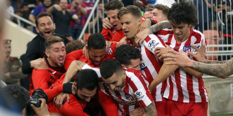 El Atlético ganó 2-3 al Barça gracias a los goles de Koke, Morata y Correa, que remontaron y los rojiblancos jugarán contra el Madrid el domingo a las 19h. El Atlético ganó 2-3 al Barça gracias a los goles de Koke, Morata y Correa, que remontaron y los rojiblancos jugarán contra el Madrid el domingo a las 19h.