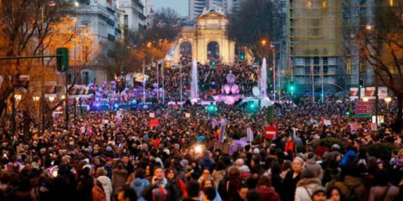 Imagen de archivo de la manifestación feminista del 8M en Madrid. Imagen de archivo de la manifestación feminista del 8M en Madrid.