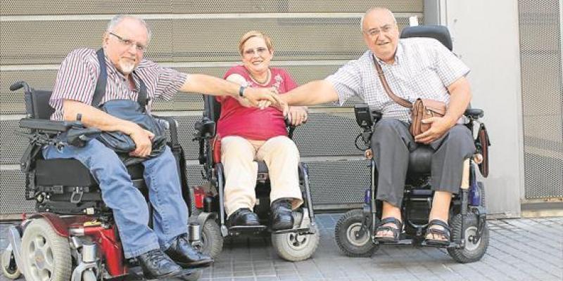 Andalucía respalda las peticiones de la asociación Cota Cero por la igualdad. Andalucía respalda las peticiones de la asociación Cota Cero por la igualdad.