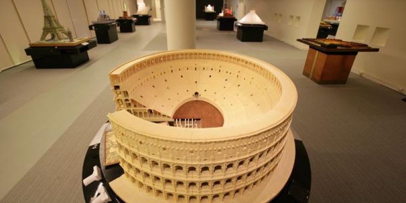 Museo Tiflológico Amor / ONCE Maqueta para tocar del 'Coliseo' en Romano