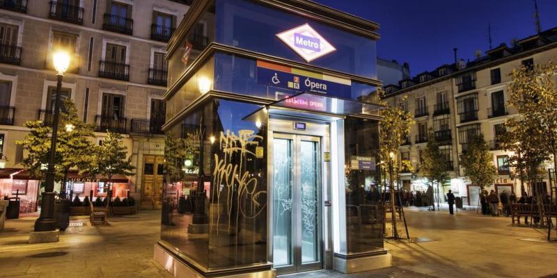 Plan de mejora en la accesibilidad de Metro de Madrid. Ascensor