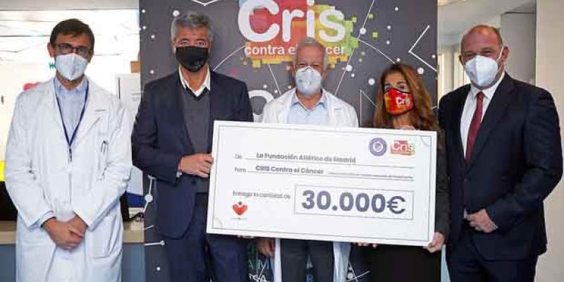 La Fundación Atlético de Madrid ha donado 30.000 euros a CRIS contra el Cáncer