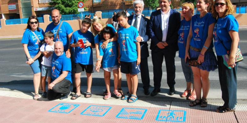 La iniciativa tiene como objetivo facilitar la inclusión de las personas con Trastorno del Espectro Autista (TEA), pero también se dirige a vecinos y vecinas con diversidad funcional. Ayuntamiento de Parla