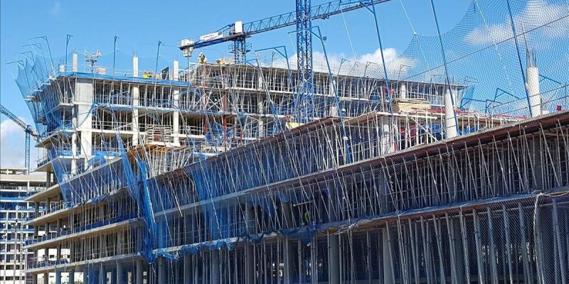 Construcción de viviendas en España. Construcción de viviendas en España.