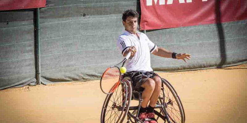 Cisco García durante un entrenamiento / José Luis Ruiz (Archivo B&S) Cisco García comienza a ver la evolución de su manera de jugar al tenis