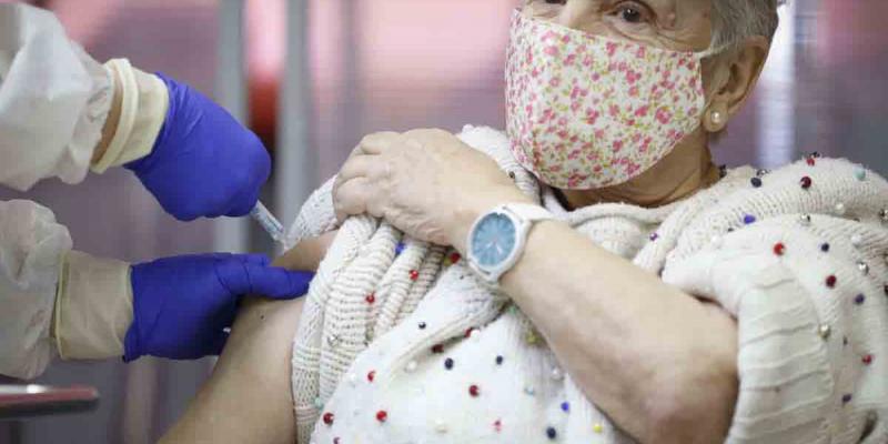 Covid / Diario Médico La IA de Covid de todos los grupos bajan de 100 casos por 100 000 habitantes
