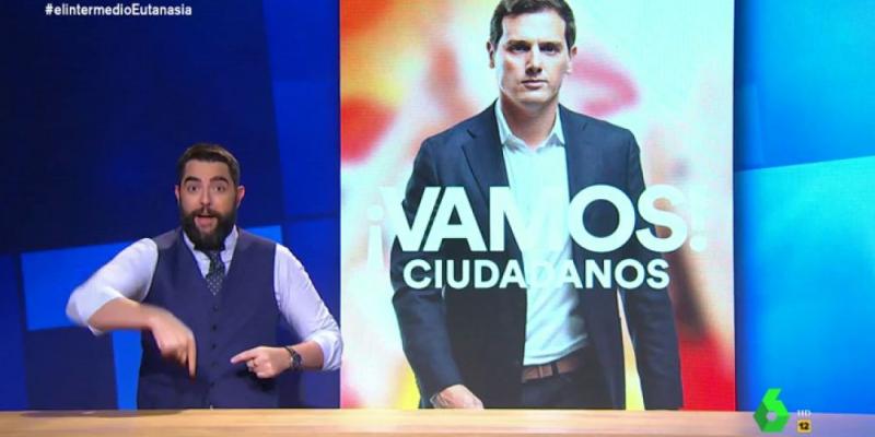 Dani Mateo versiona el lema de Ciudadanos al ritmo de otra canción: "Vamos ciudadanos, sal a bailar que tú lo haces fenomenal" Dani Mateo