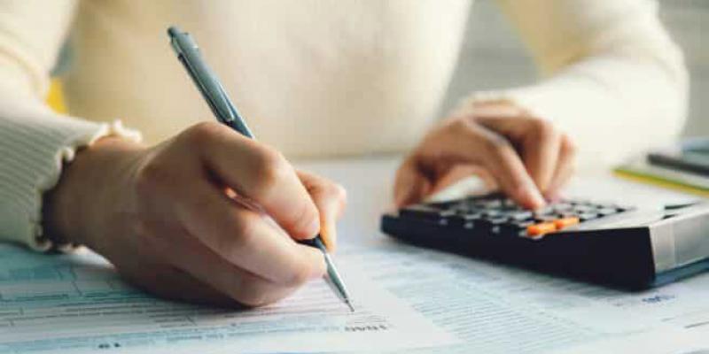 Declaración de la Renta / El Independiente El borrador de la Declaración de la Renta 2021 se puede pedir desde hoy