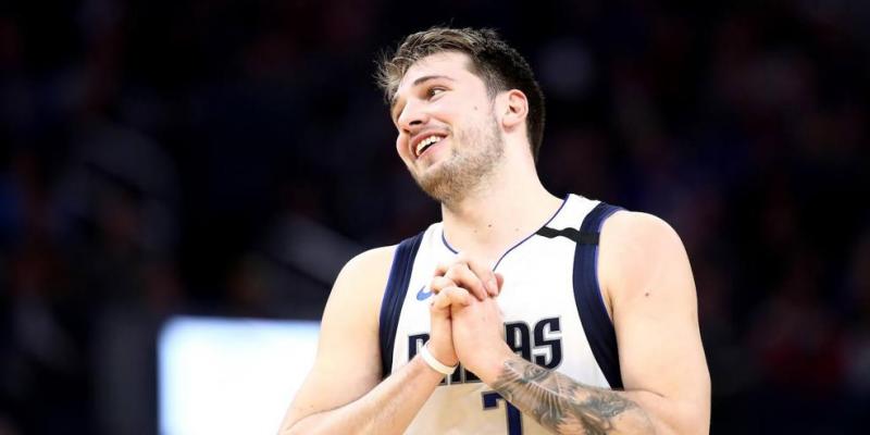 Luka Doncic Dallas Mavs El base esloveno de los Mavs, Luka Doncic, podría perderse el All-Star