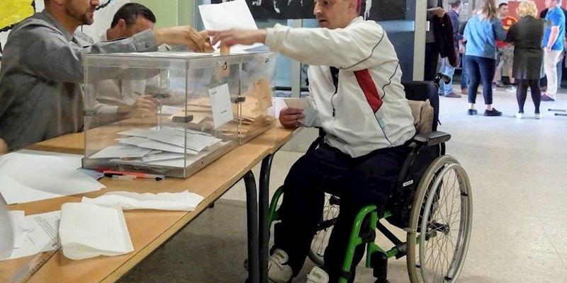 Tomás es una persona con discapacidad intelectual que votó por primera vez el pasado 28A - EUROPA PRESS.