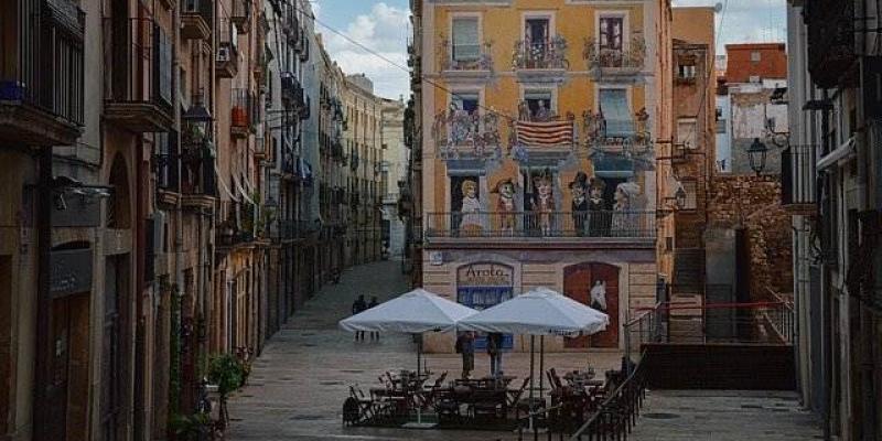 El INE publica un nuevo estudio ¿Qué ciudad tiene más paro ¿Cuál es la más rica Edificios de Barcelona