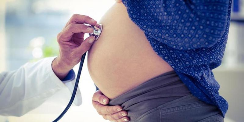 El embarazo produce cambios hormonales y fisiológicos (QuirónSalud) Embarazadas mujeres con discapacidad