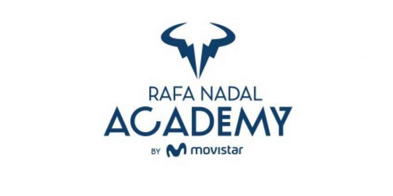 La Fundación Rafa Nadal ha donado 56 tablets