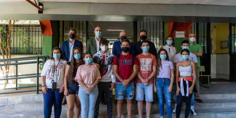 Fundación Real Betis / Fundación RBB La Fundación Real Betis ha presentado el Proyecto Azarías