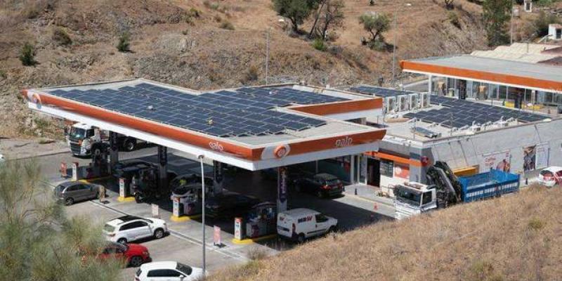 Estación de Servicio El Limonar, Málaga.