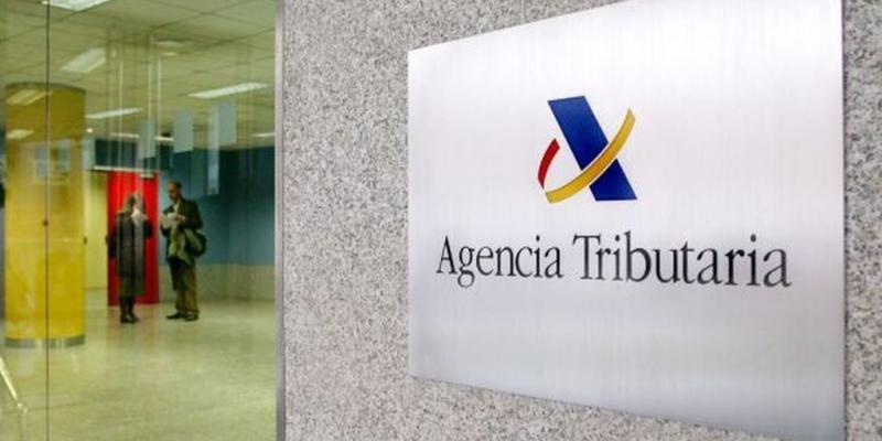 Las empresas pequeñas pagan el doble que las grandes en el Impuesto de Sociedades. Hacienda