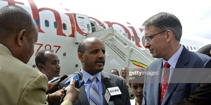 En un comunicado, el consejero delegado de Ethiopian Airlines, Tewolde GebreMariam, se mostró "muy orgulloso" del "alto nivel de rendimiento profesional" de los pilotos. Informe preliminar accidente Boeing