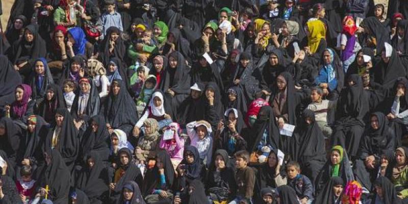 Grupo de mujeres en Irán 