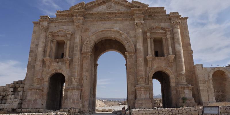 Puerta o Arco de Adriano, Gerasa, Jordania Jordania