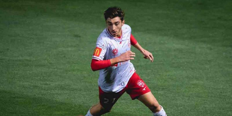 Joshua Cavallo / El Confidencial Joshua Cavallo es el primer futbolista profesional que se declara homosexual