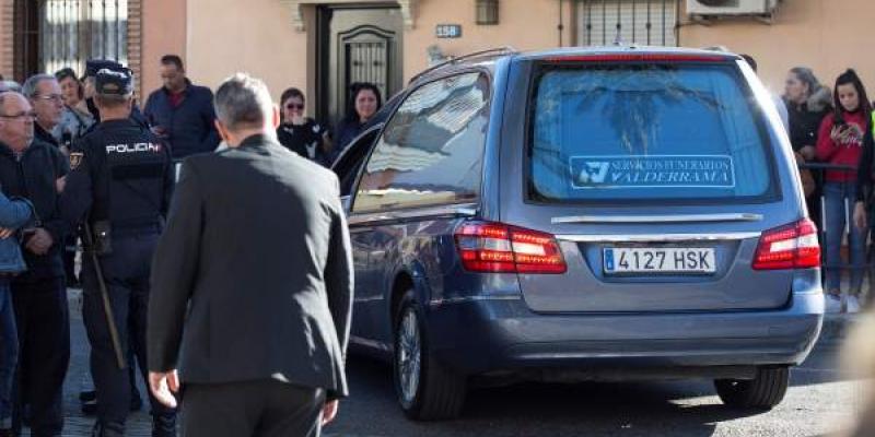 Julen Roselló, el niño que cayó el pasado domingo día 13 de enero por un pozo en la localidad malagueña de Totalán y cuyo cuerpo sin vida fue hallado este sábado de madrugada, sufrió un traumatismo craneoencefálico severo y politraumatismos compatibles con la caída, según el informe preliminar de la autopsia. Julen pozo Totalán